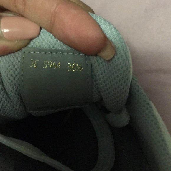 AUTHENTIC PRADA TRAINERS - Picture 3 of 3